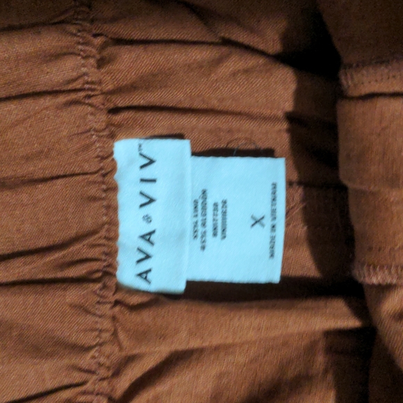 Ava & Viv Women's Rust Colored Pants. Size 1X NWT - Picture 5 of 8
